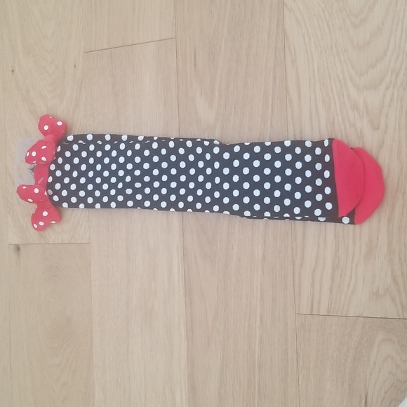 Disney Parks Minnie mouse themed socks with bow detail BNWT - Picture 1 of 1